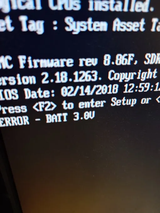 【PRIMERGY】ERROR - BATT 3.0Vの対処法のサムネイル